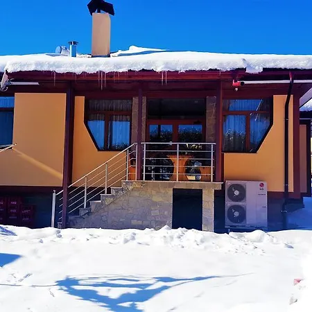 калчевата къща Guest house 3*