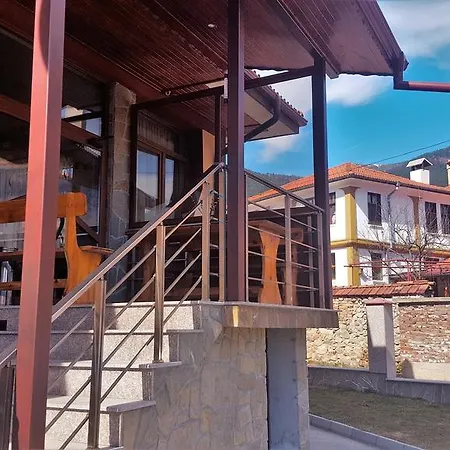 калчевата къща